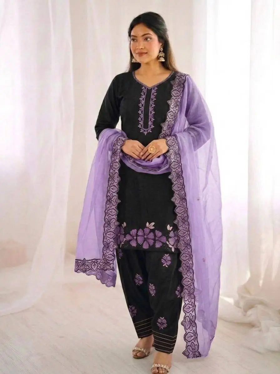 Embroidered Farshi Pant Suit Set for Festive and Wedding Wear