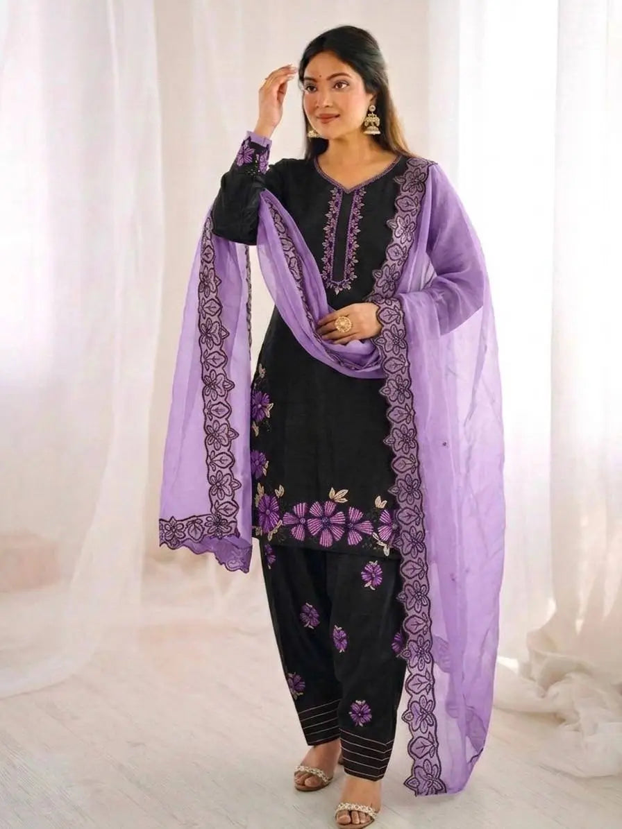 Embroidered Farshi Pant Suit Set for Festive and Wedding Wear