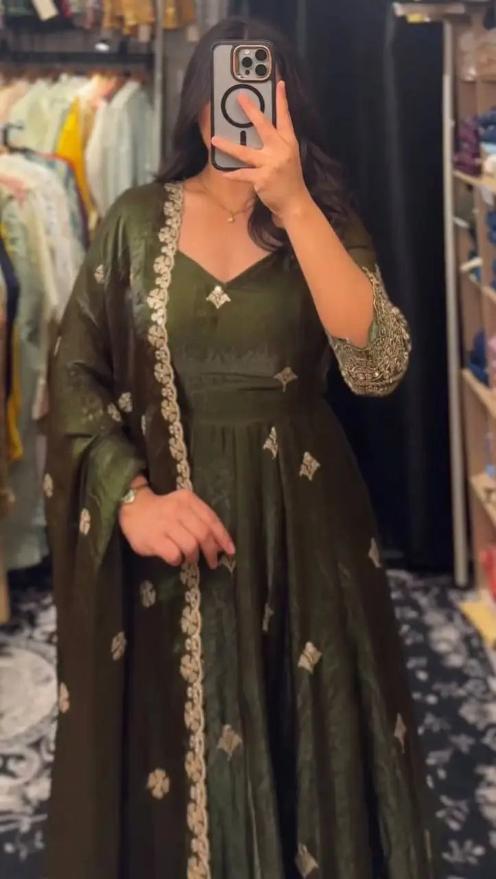 Embroidered Fendy Silk Anarkali Set with Dupatta