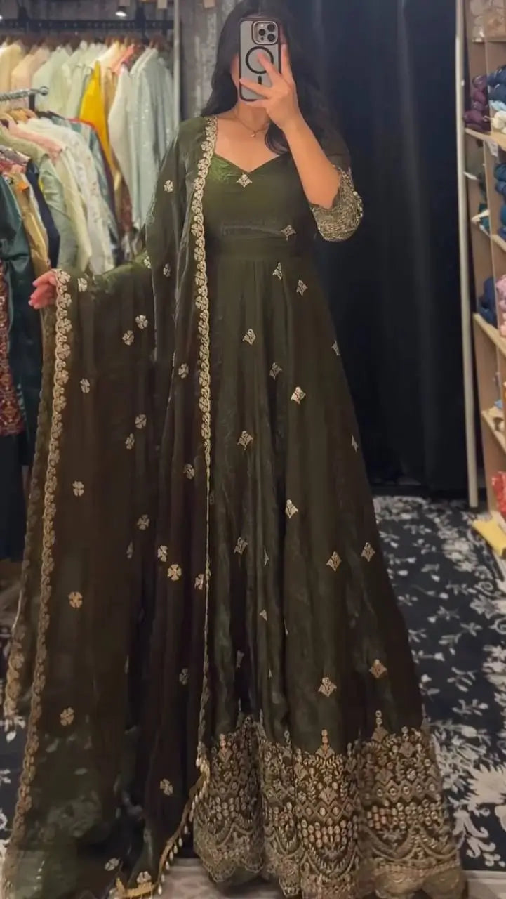 Embroidered Fendy Silk Anarkali Set with Dupatta