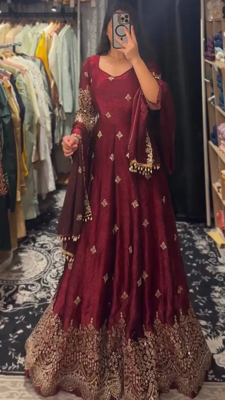Embroidered Fendy Silk Anarkali Set with Dupatta