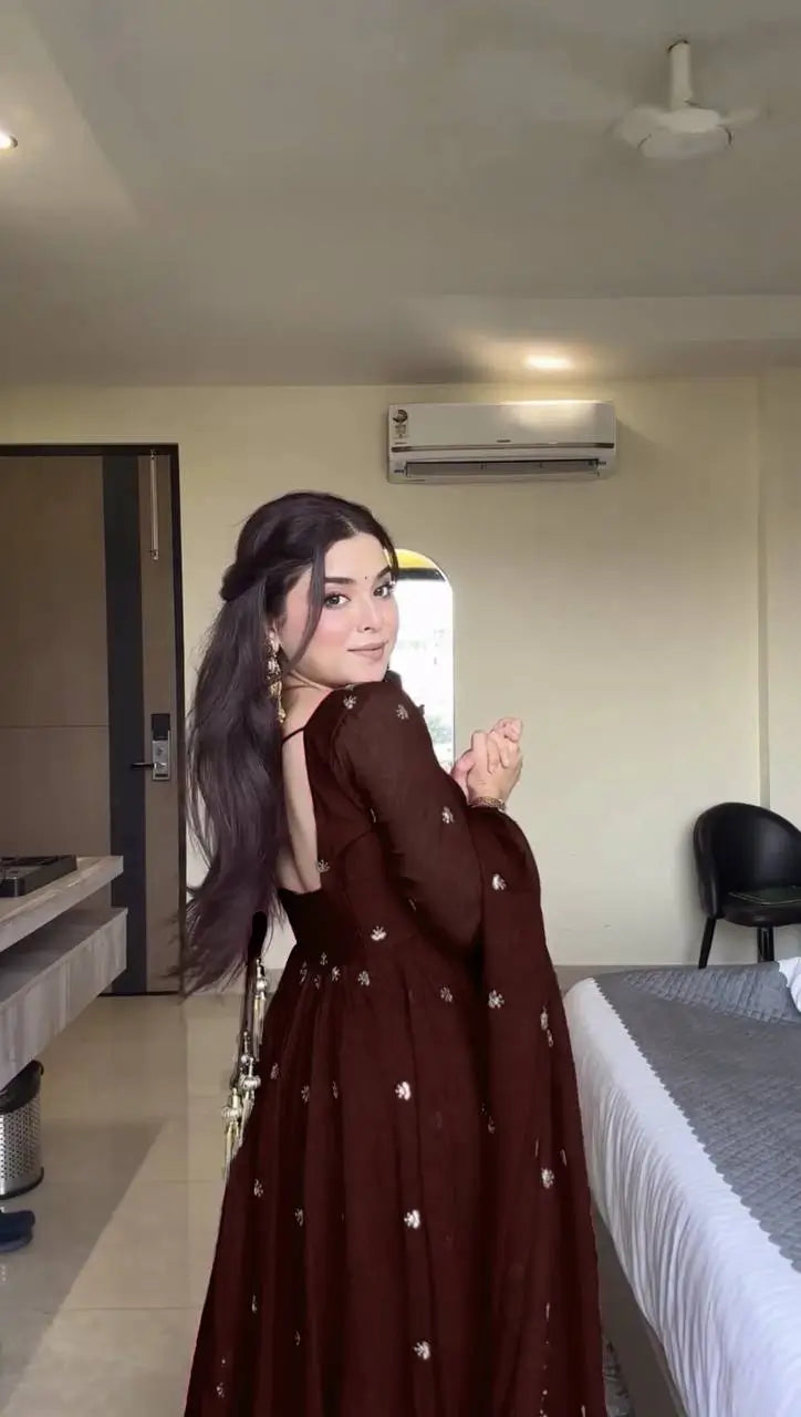 Embroidered Fox Georgette Umbrella Gown Set