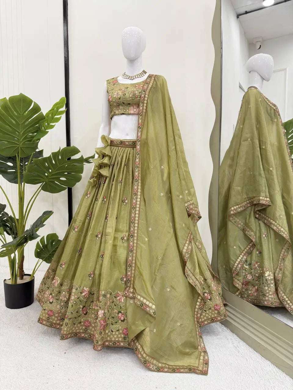 Embroidered Gold Crush Lehenga Choli Set with Dupatta