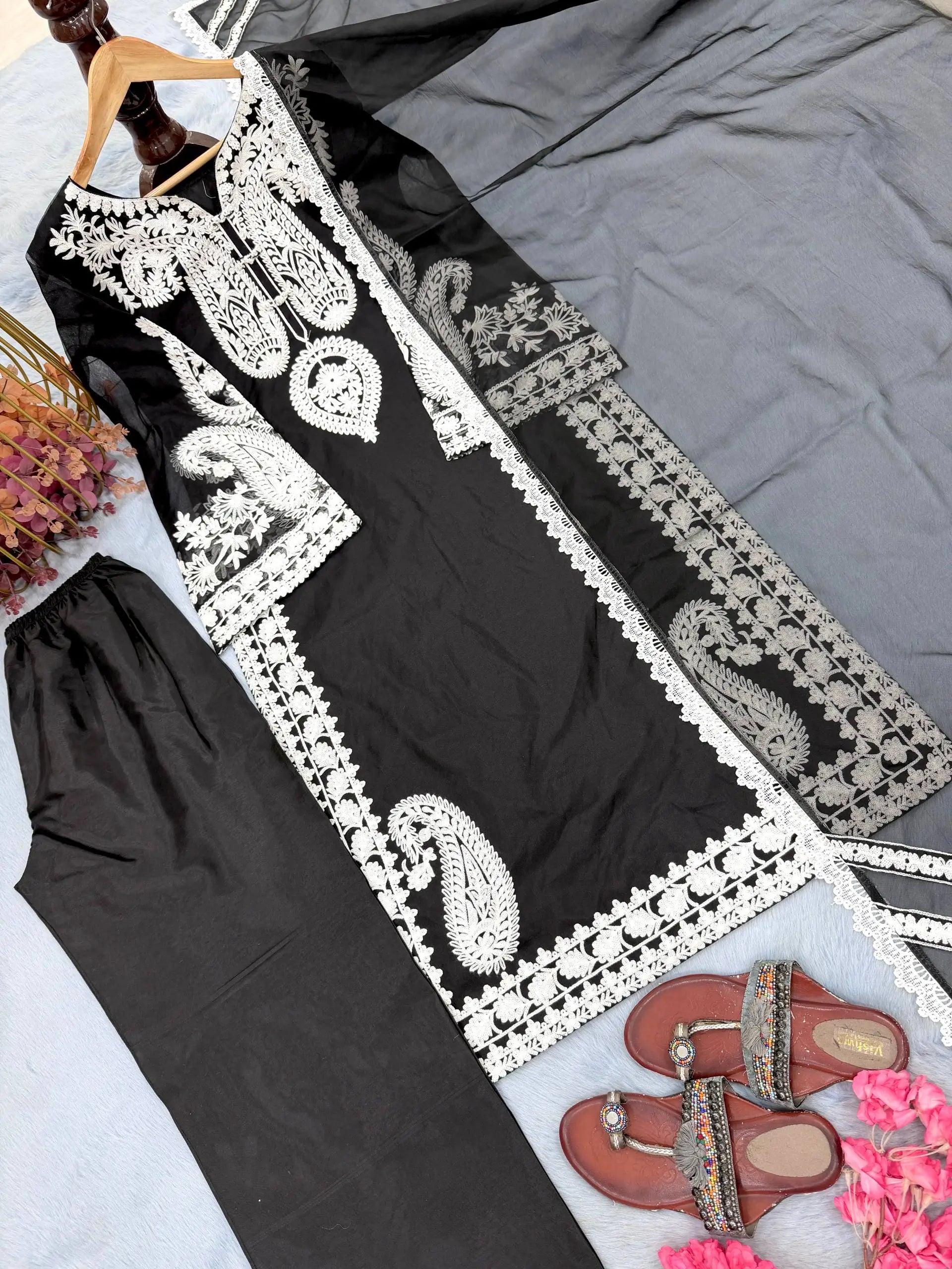 Embroidered Organza Silk Kurta Plazzo Set
