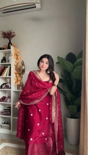 Embroidered Premium Fabric Plazo Suit Set