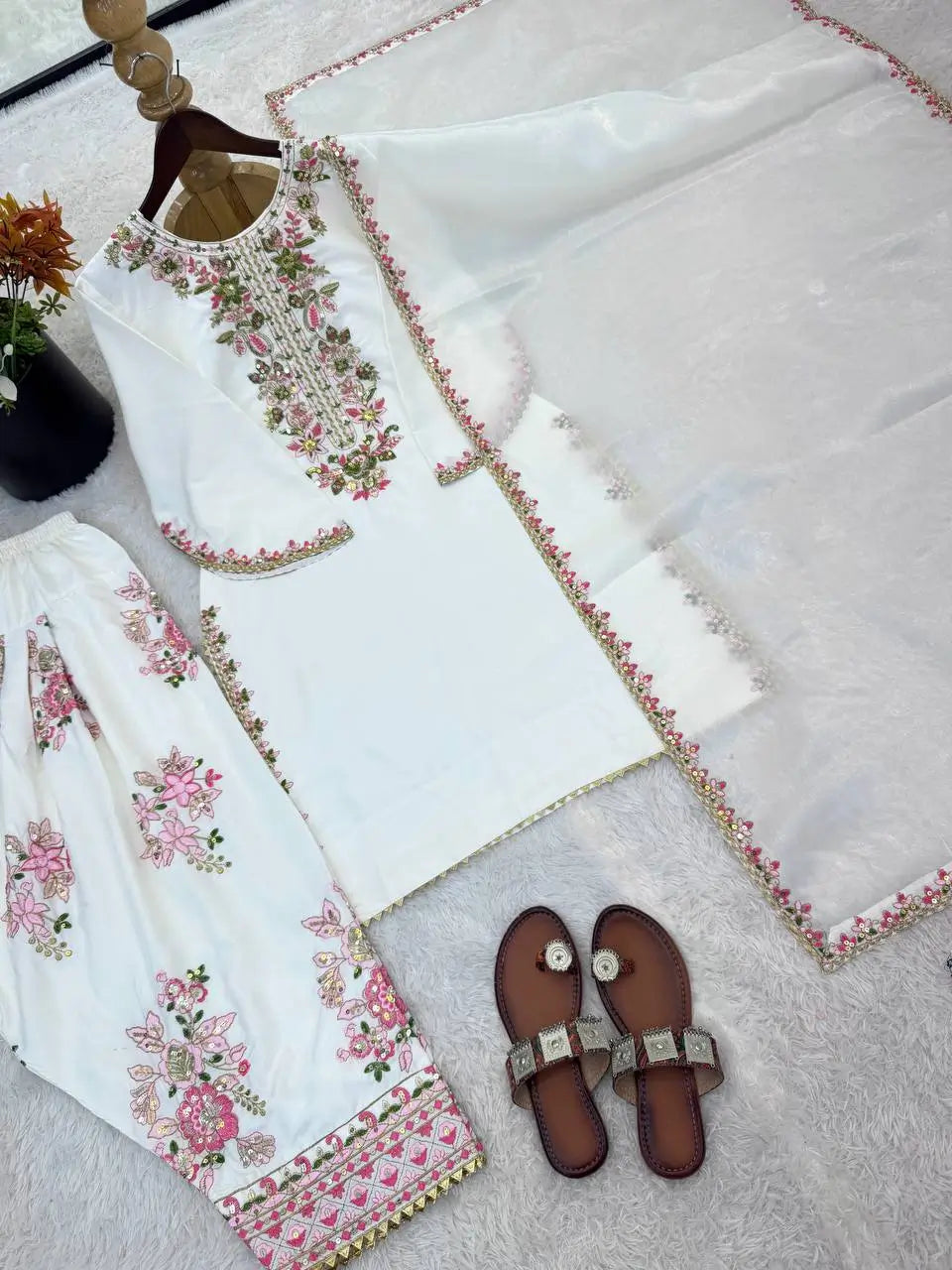 Embroidered Pure Crepe Silk Farshi Suit Set with Dupatta
