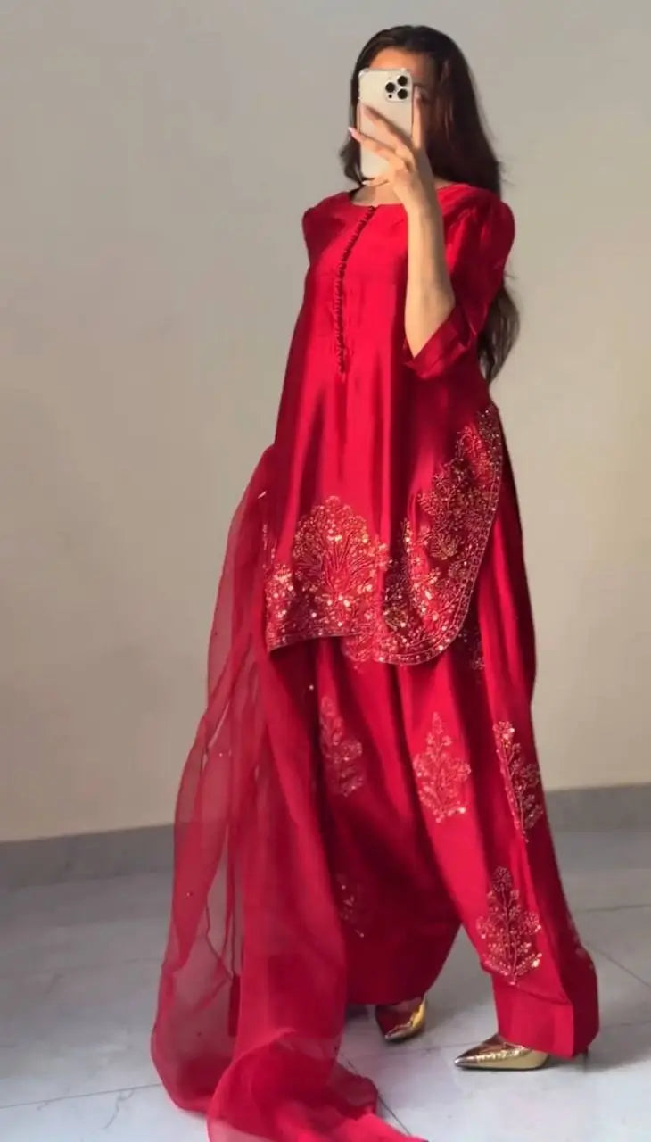 Embroidered Pure Crepe Silk Farshi Suit Set with Dupatta