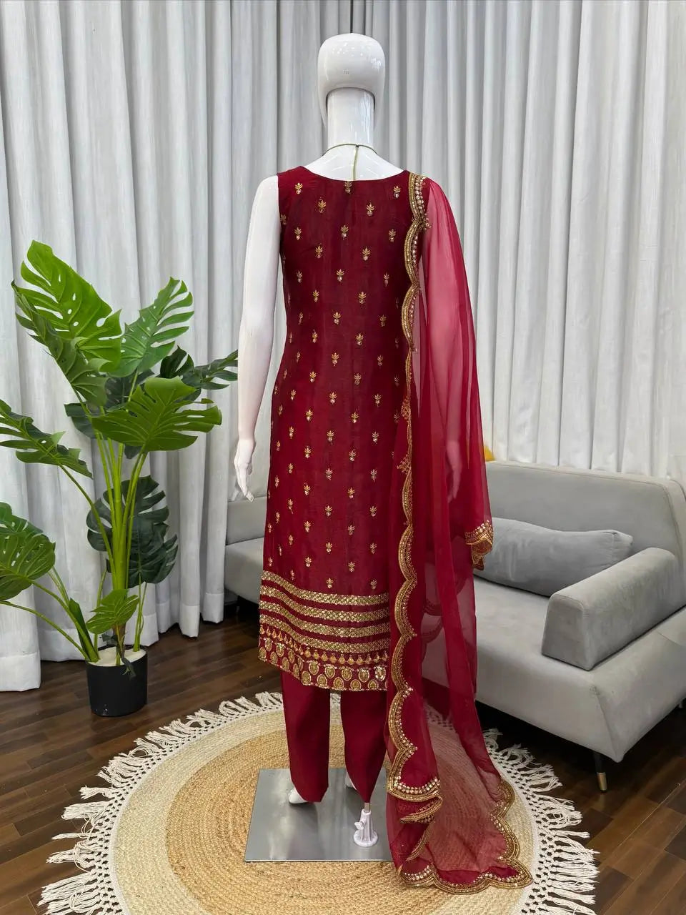 Embroidered Roman Glass Kurta Pant Set with Organza Dupatta for Festive Wear