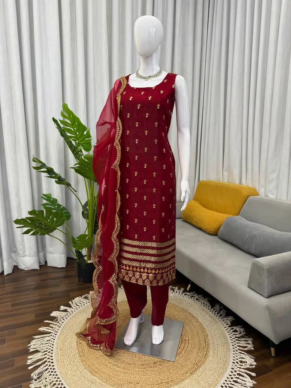 Embroidered Roman Glass Kurta Pant Set with Organza Dupatta for Festive Wear