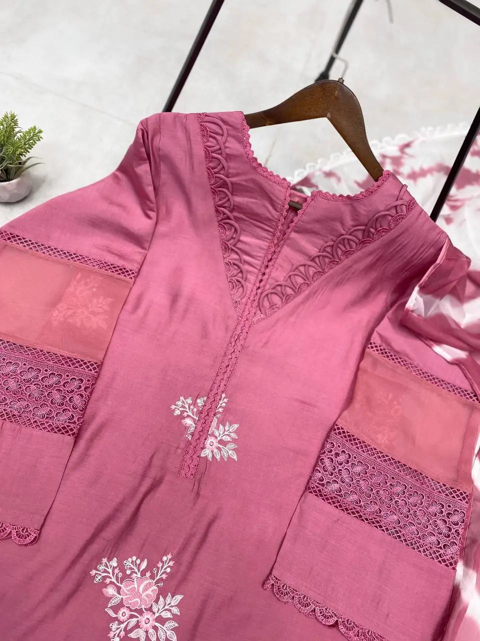 Embroidered Roman Silk Kurti Pant Set with Printed Silver Chiffon Dupatta