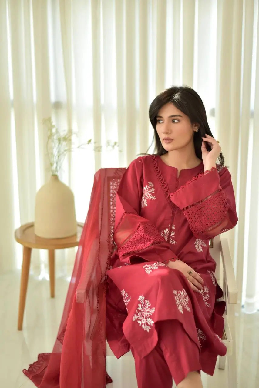 Embroidered Roman Silk Kurti Pant Set with Printed Silver Chiffon Dupatta