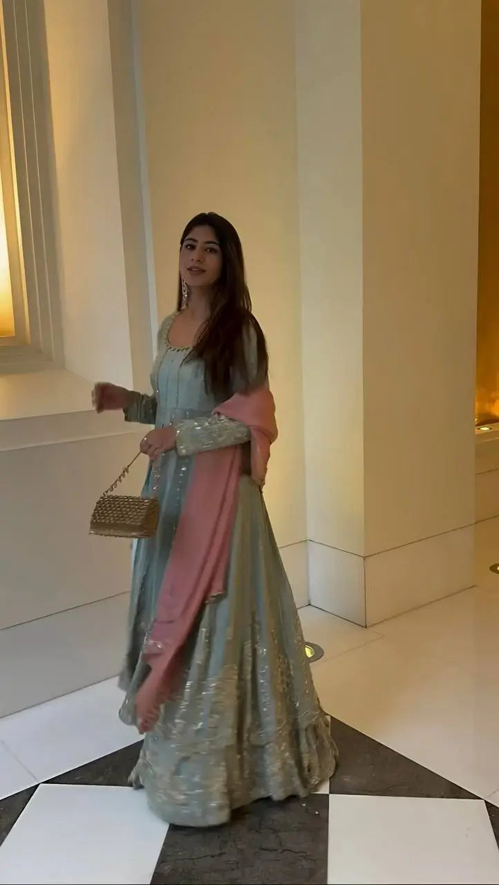 Embroidered Star Georgette Lehenga Suit Set