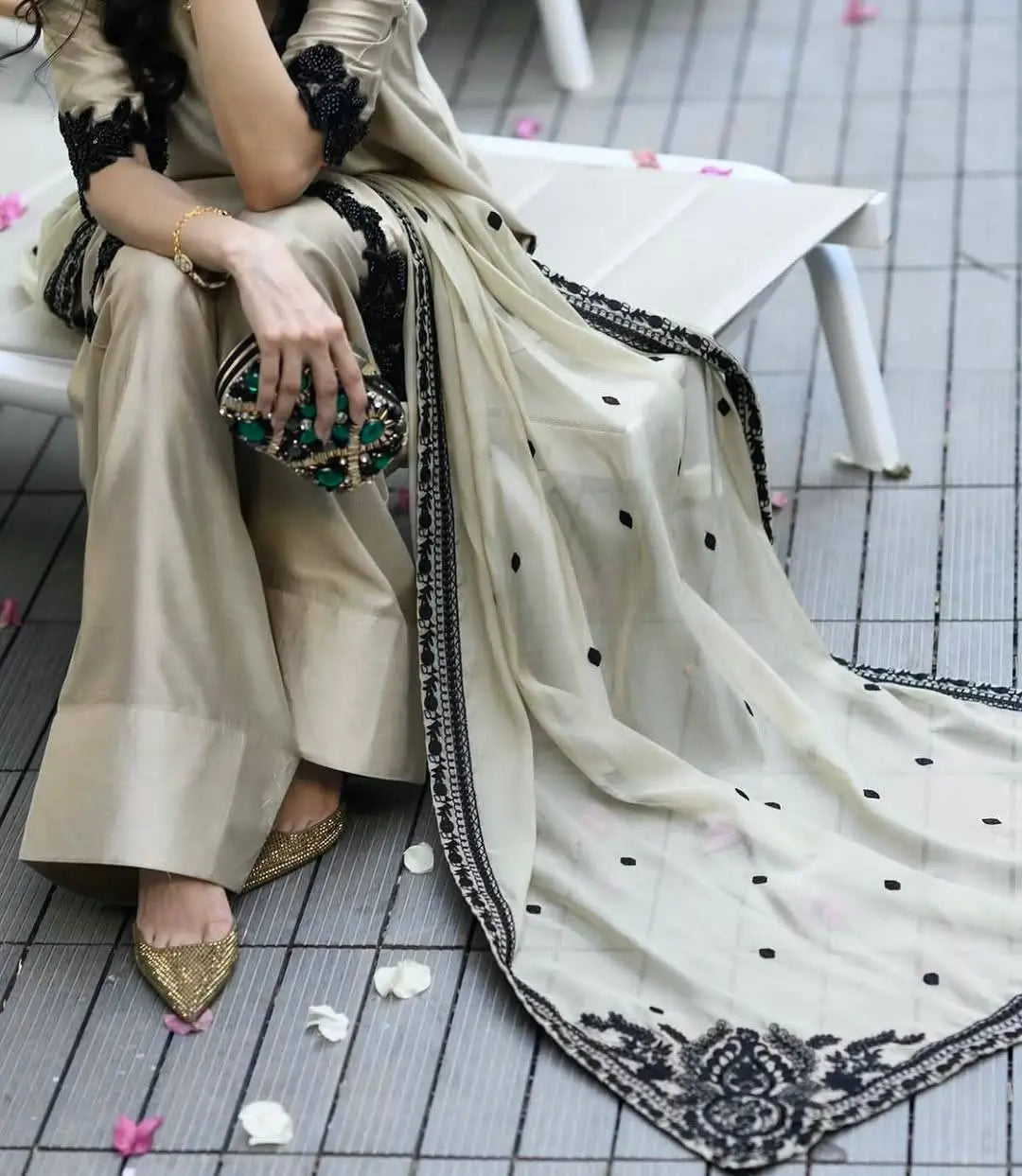 Embroidered Star Georgette Suit Set with Farshi Pant and Dupatta