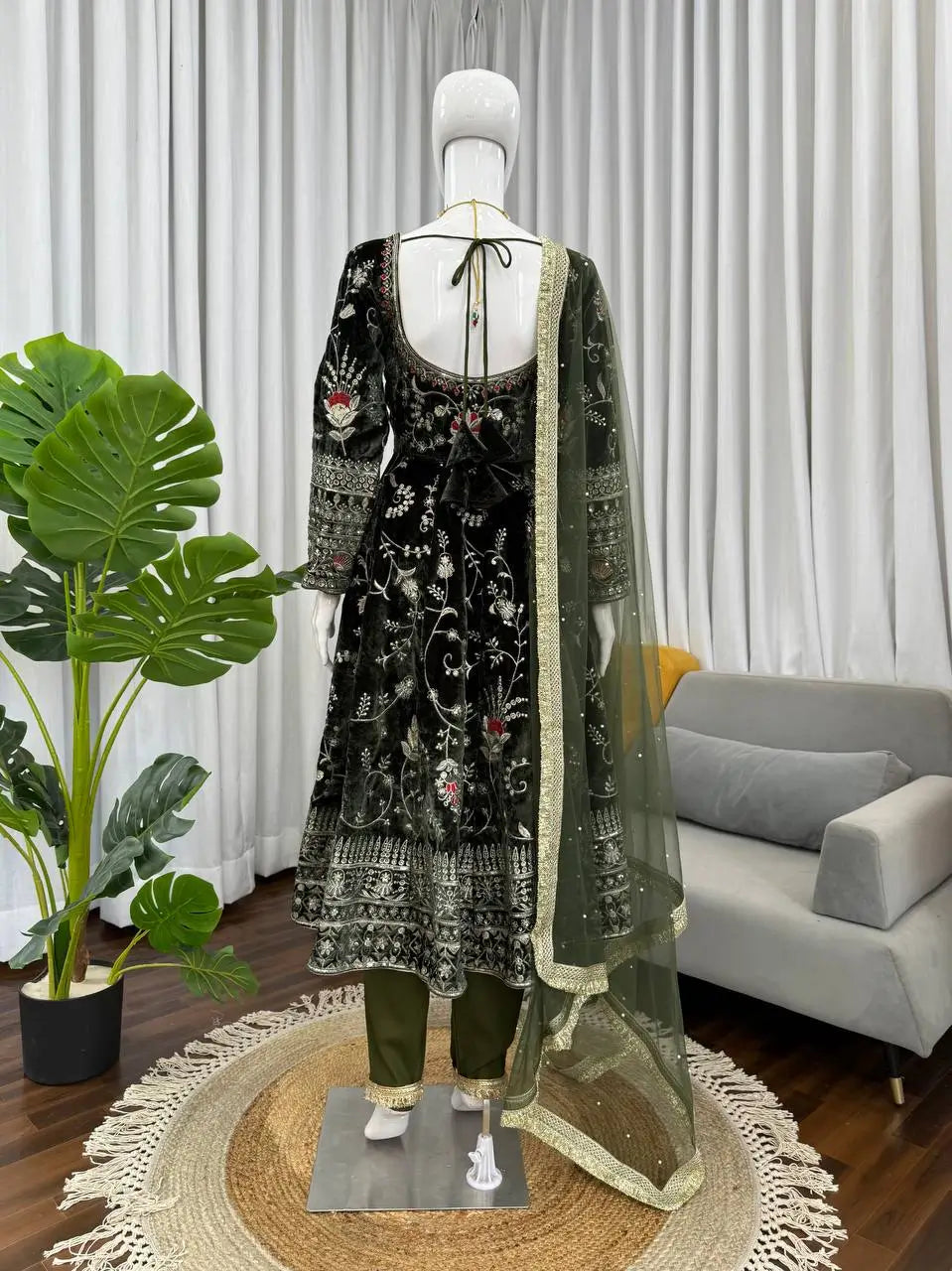 Embroidered Viscose Velvet Suit Set