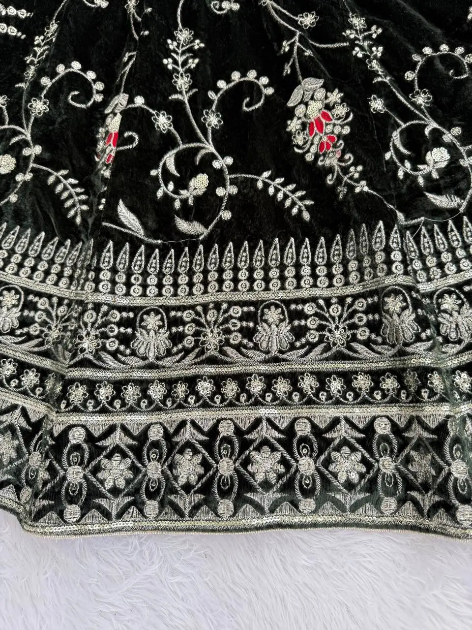 Embroidered Viscose Velvet Suit Set