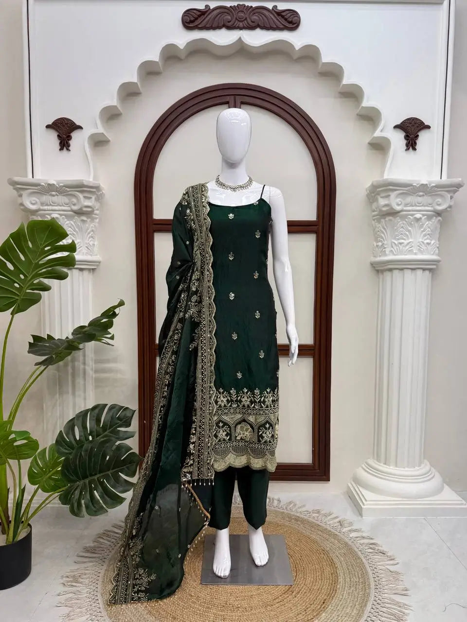 Emerald Sequin Thread Kurta Set