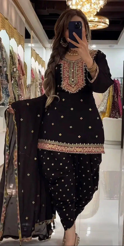 Fandy Crushi Silk Farshi Salwar Suit With Handwork Dupatta