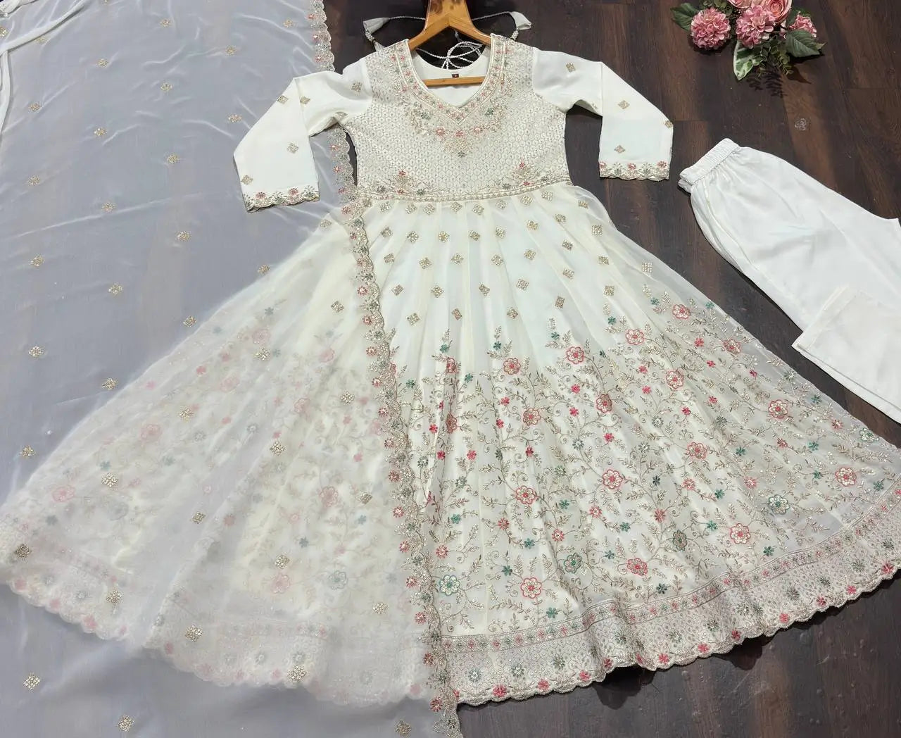 Faux Blooming Zari Anarkali with Dupatta Set
