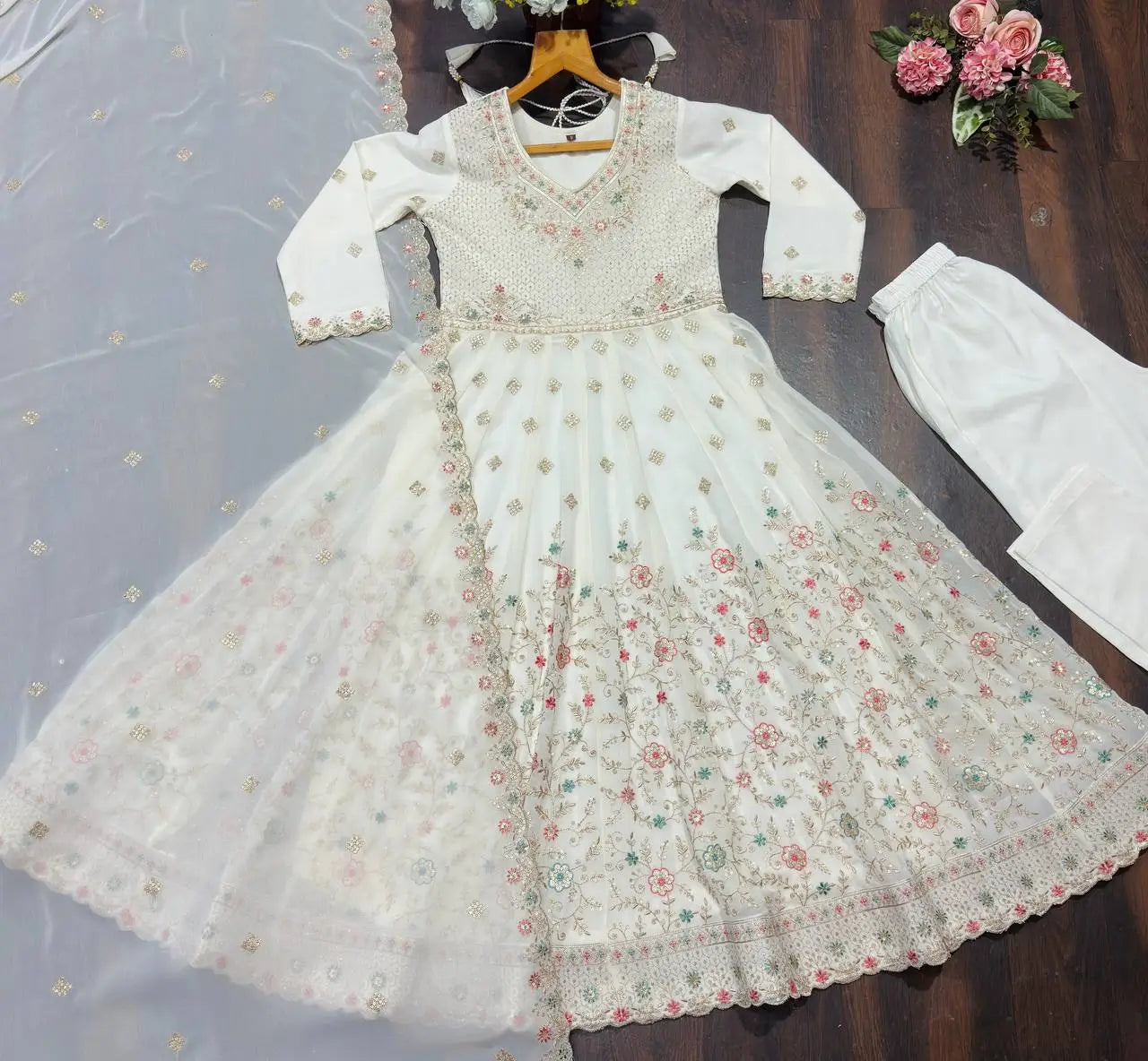 Faux Blooming Zari Anarkali with Dupatta Set