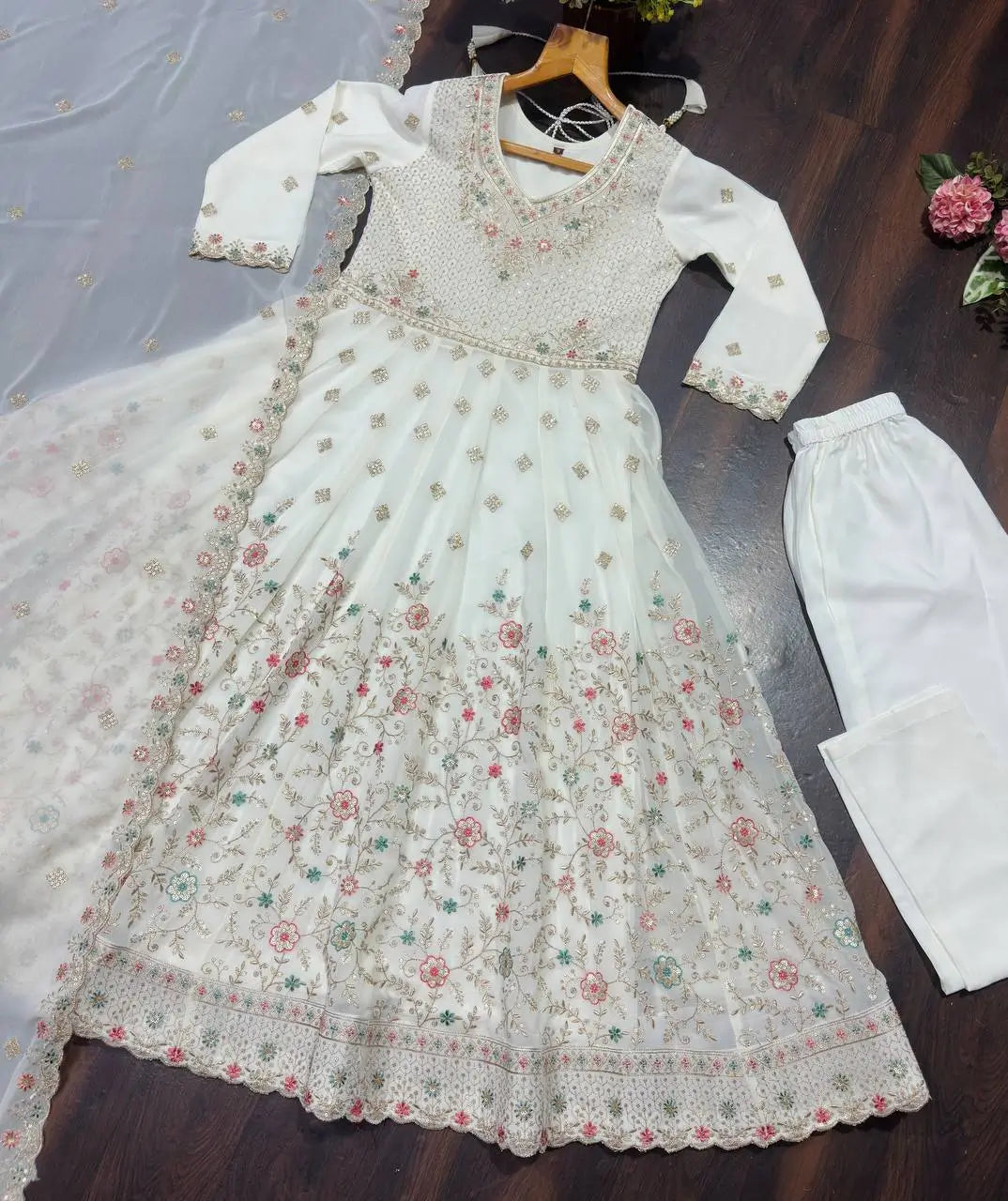 Faux Blooming Zari Anarkali with Dupatta Set