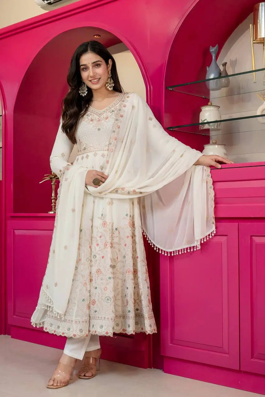 Faux Blooming Zari Anarkali with Dupatta Set
