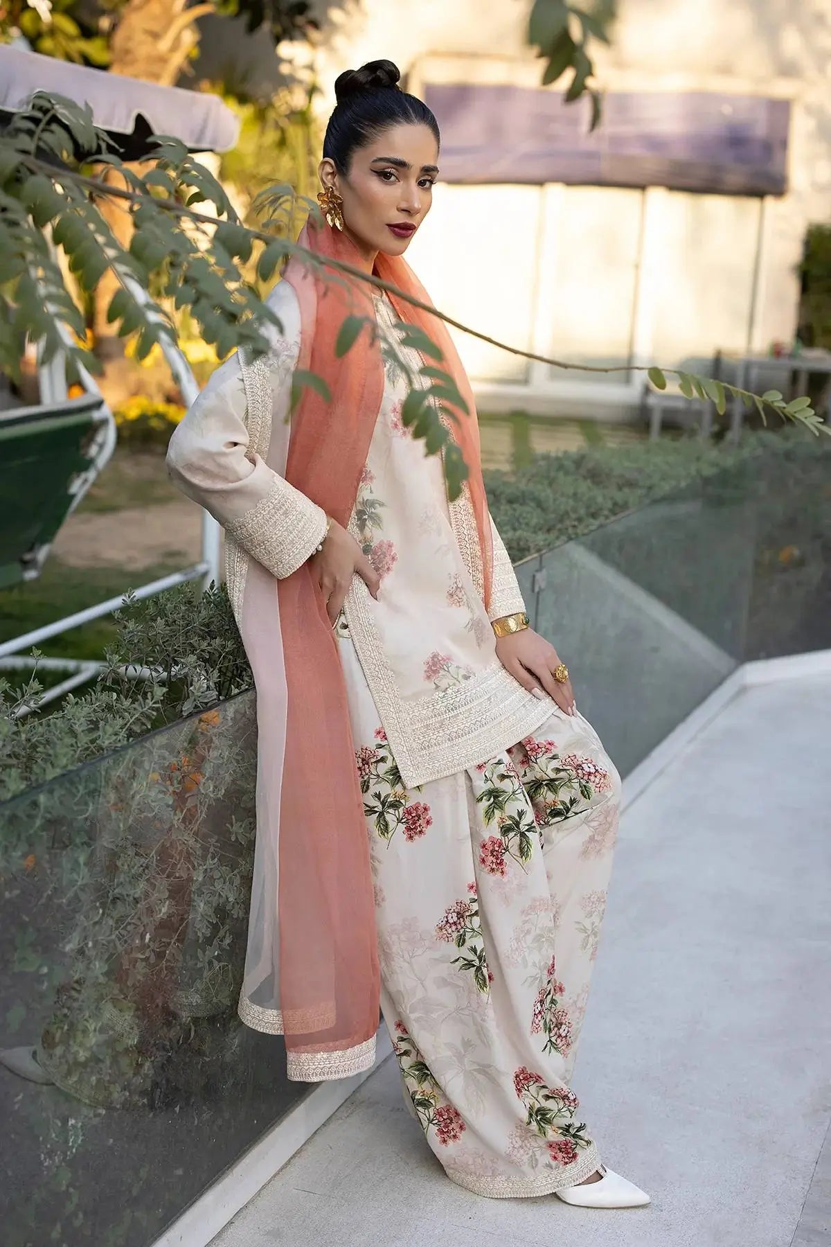 Floral Digital Print Georgette Embroidered Suit with Farshi Plazzo & Dual Tone Dupatta