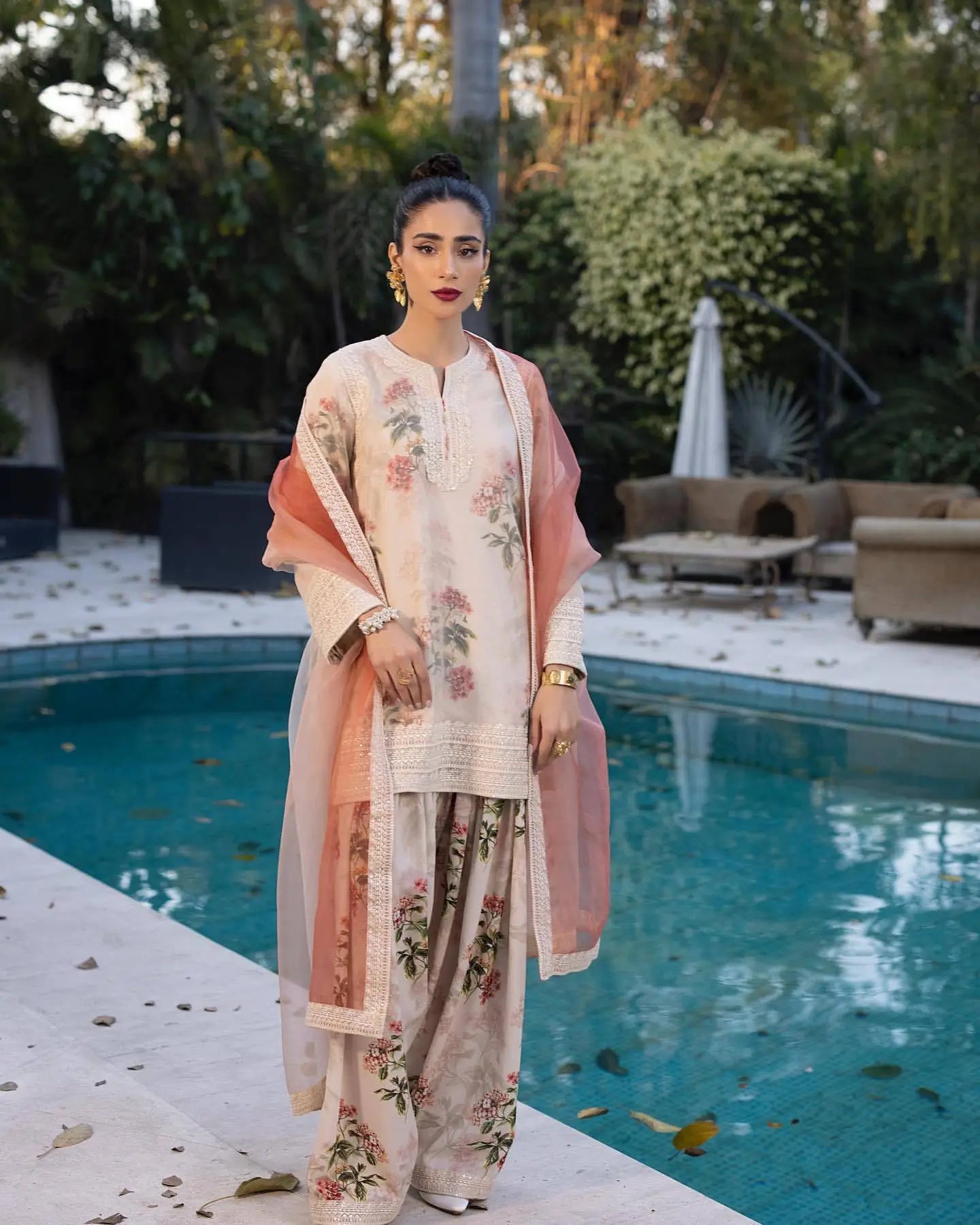 Floral Digital Print Georgette Embroidered Suit with Farshi Plazzo & Dual Tone Dupatta