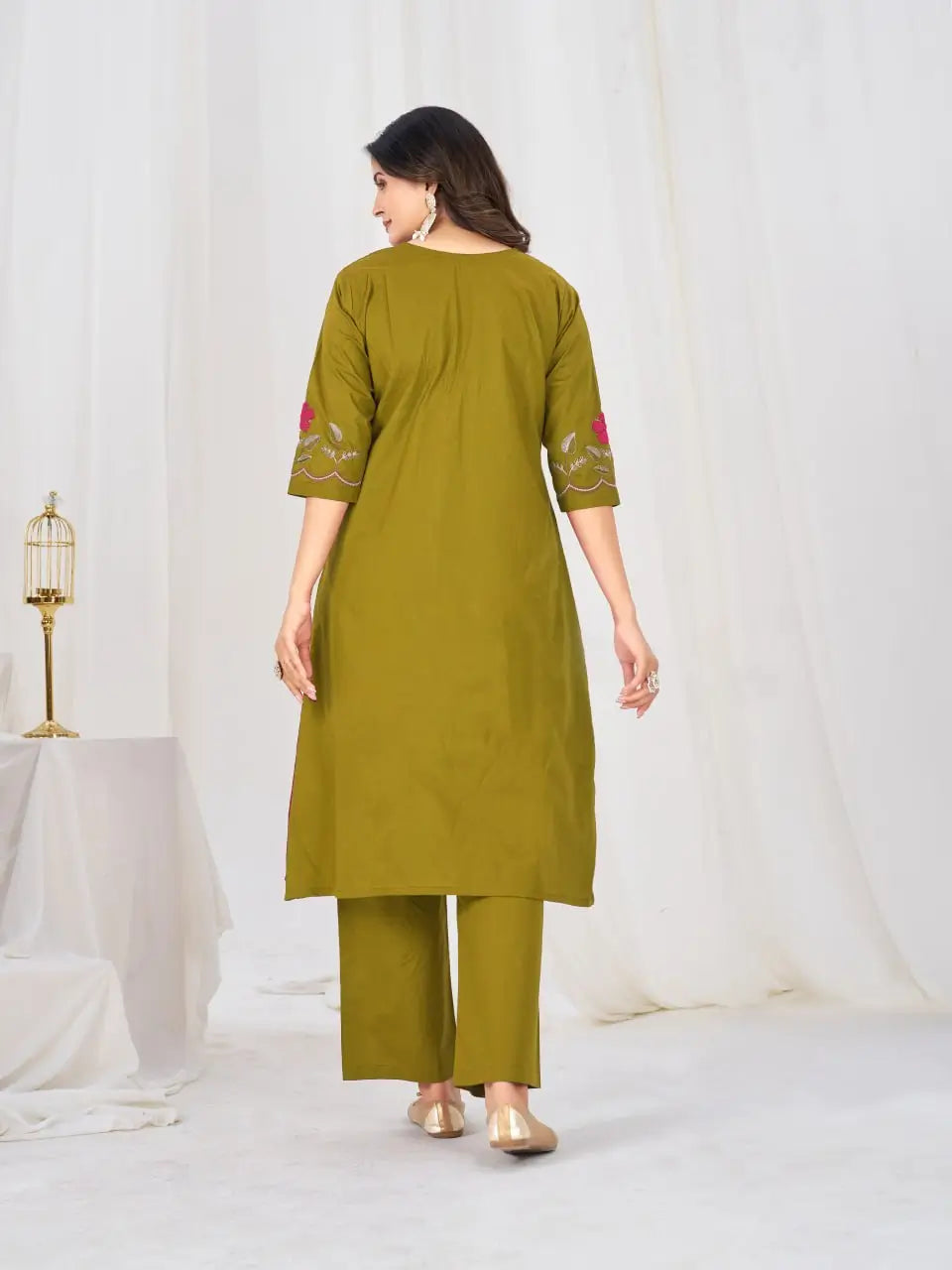 Floral Embroidery Pintuck Anarkali Set