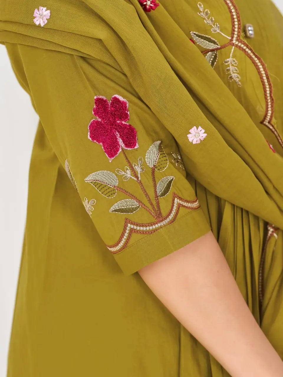 Floral Embroidery Pintuck Anarkali Set
