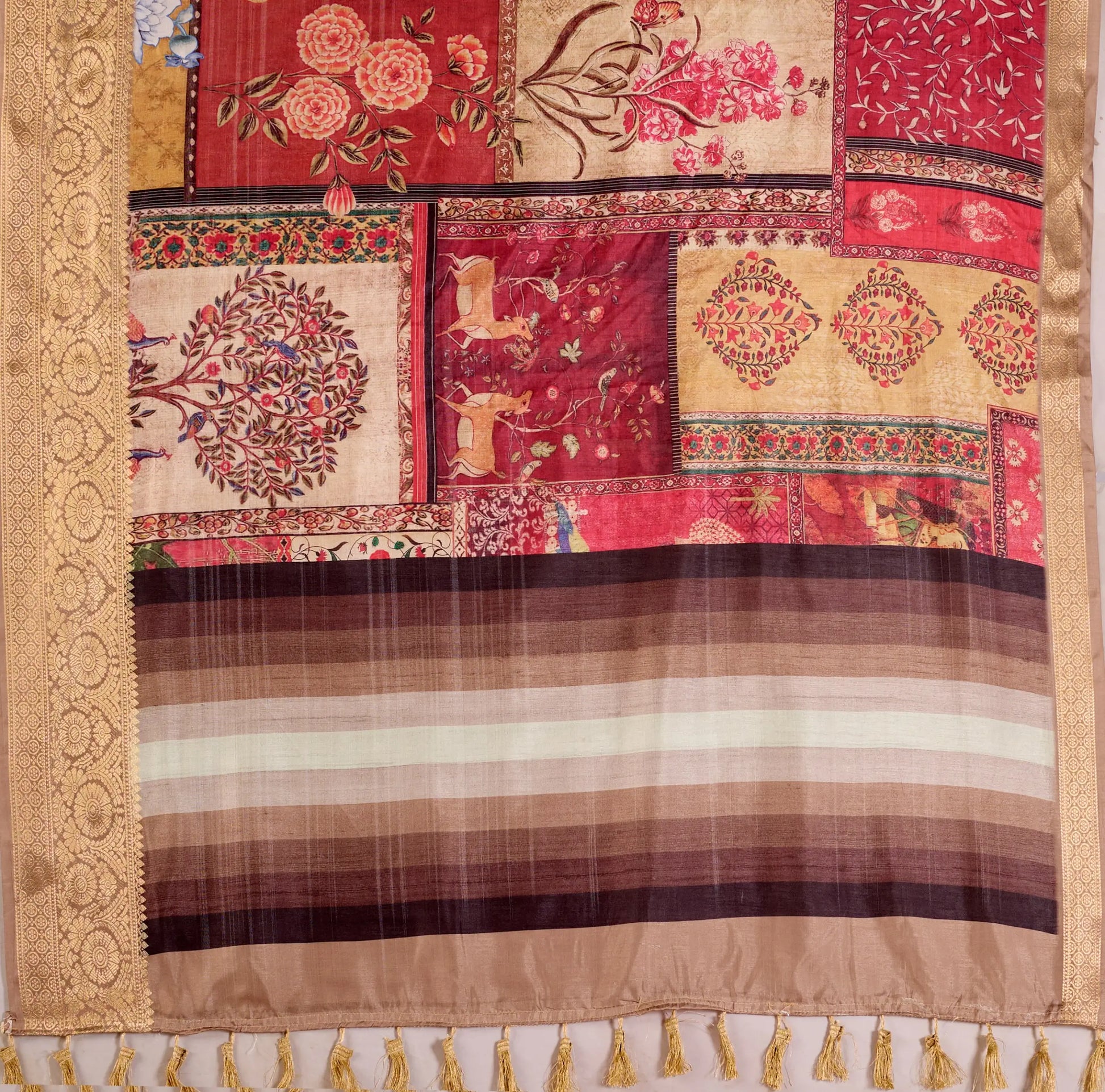 Floral Lichi Silk Saree with Zari Border