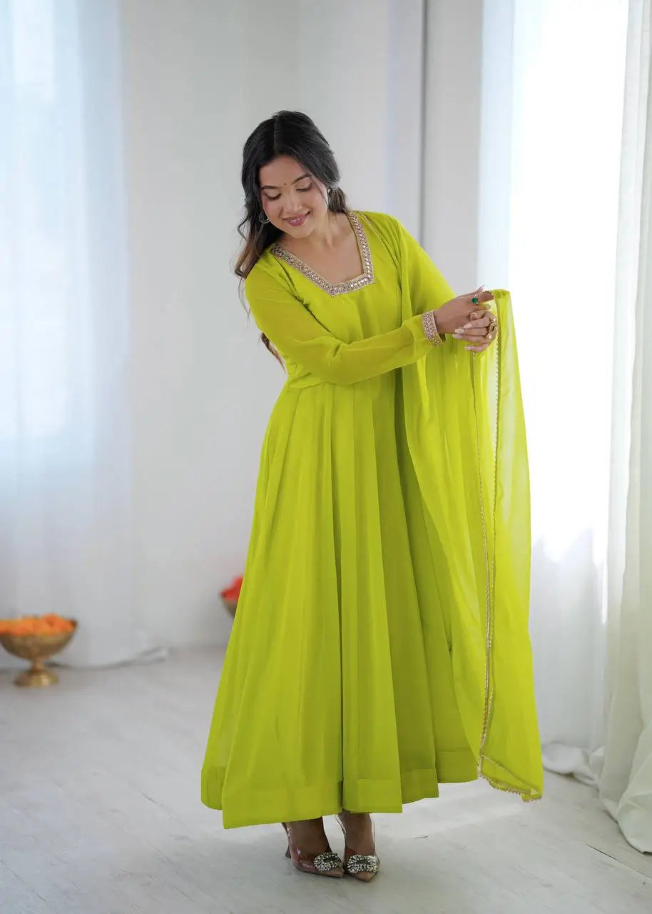 Flowy Georgette Gown Set for Festive and Wedding Occasions