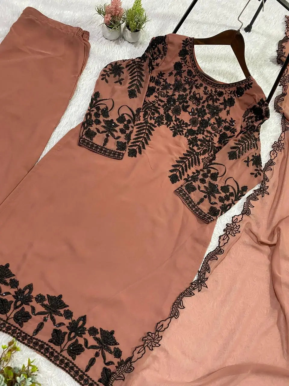 Fox Georgette Kurta Set With Floral Embroidery