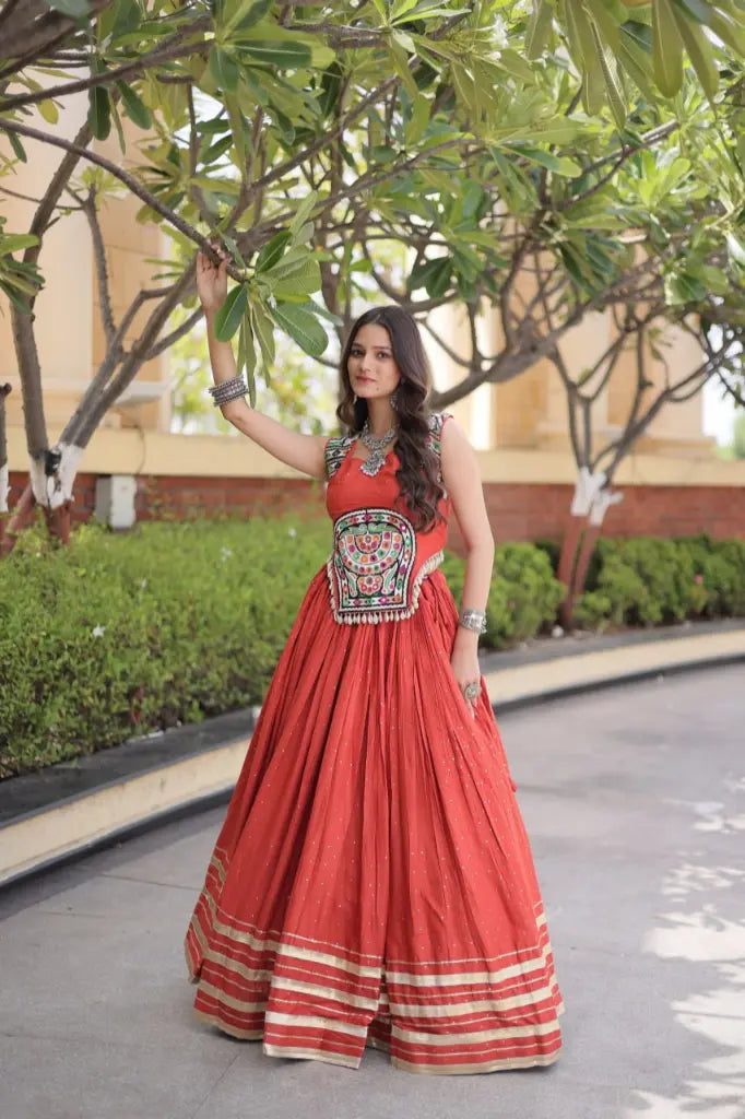 Gamthi Mirror Mukesh Lehenga