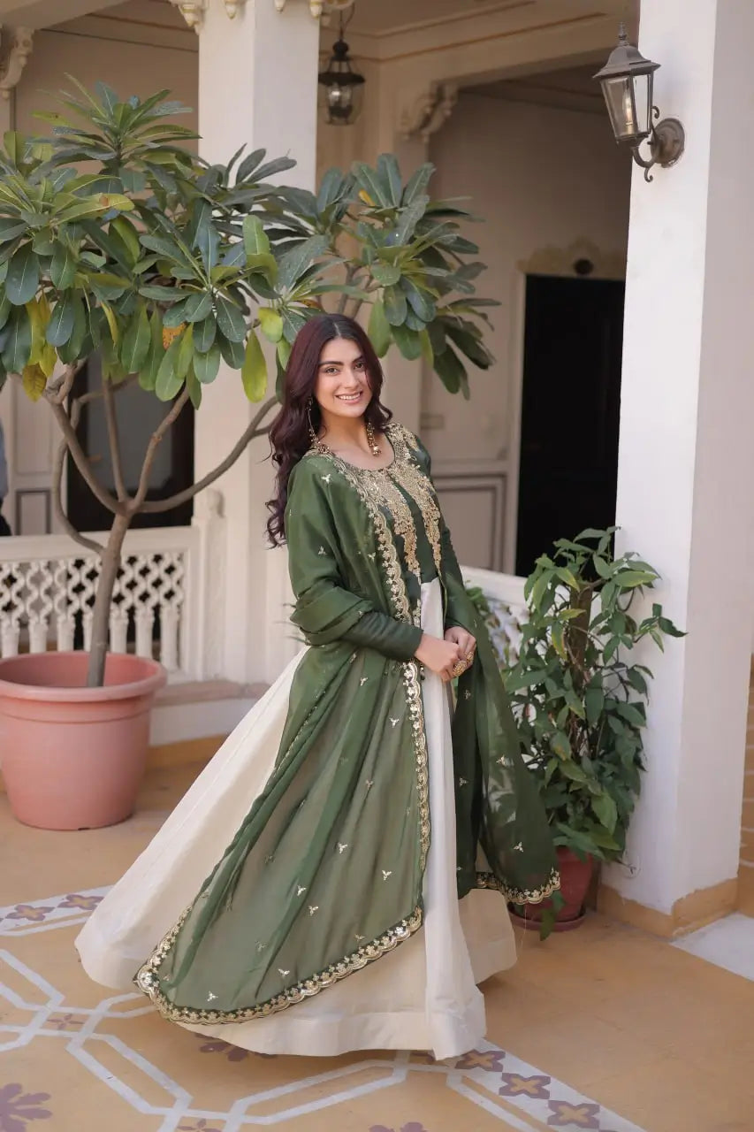 Glass Roman & Cosmos Embroidered Gown with Dupatta – Festive Wear