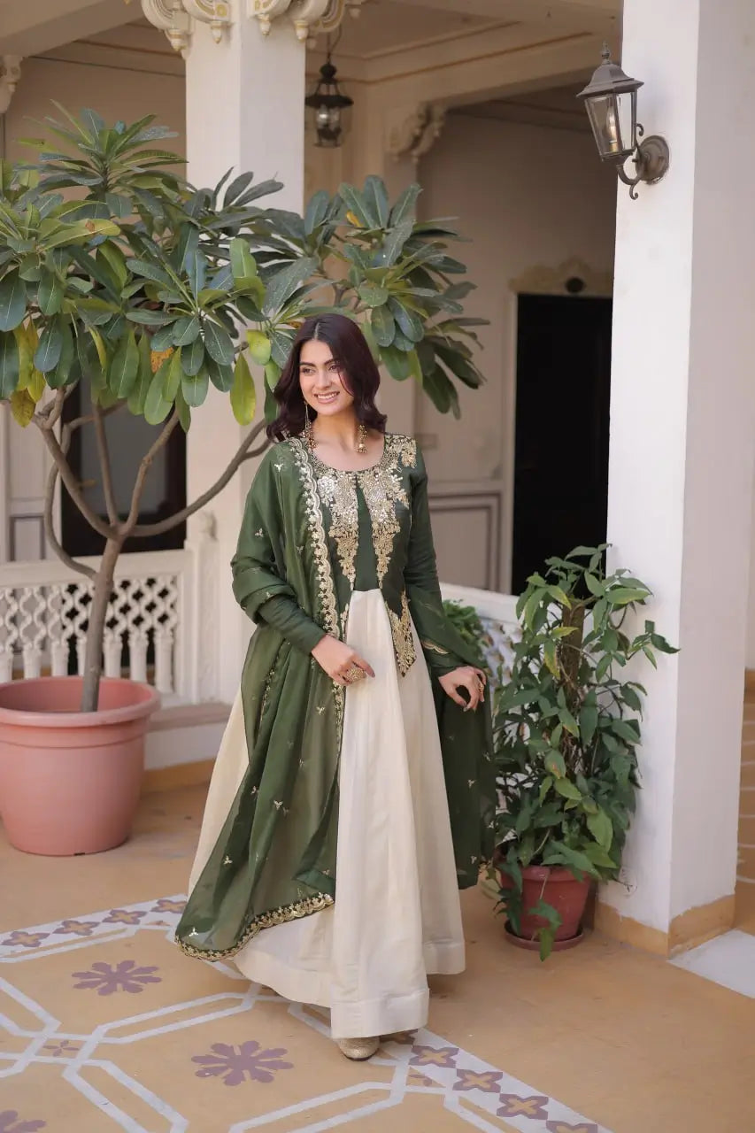 Glass Roman & Cosmos Embroidered Gown with Dupatta – Festive Wear