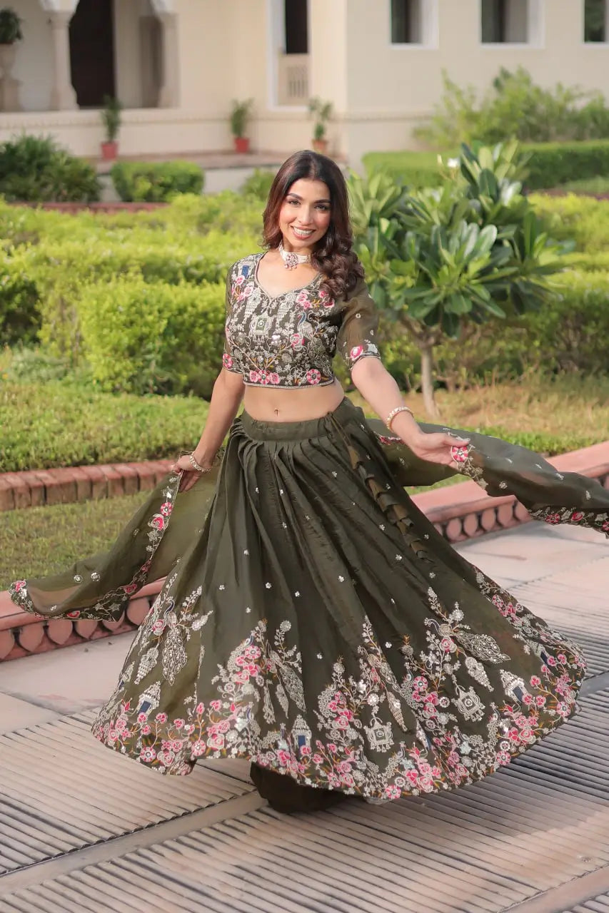 Gold Crush Embroidered Lehenga Choli Set