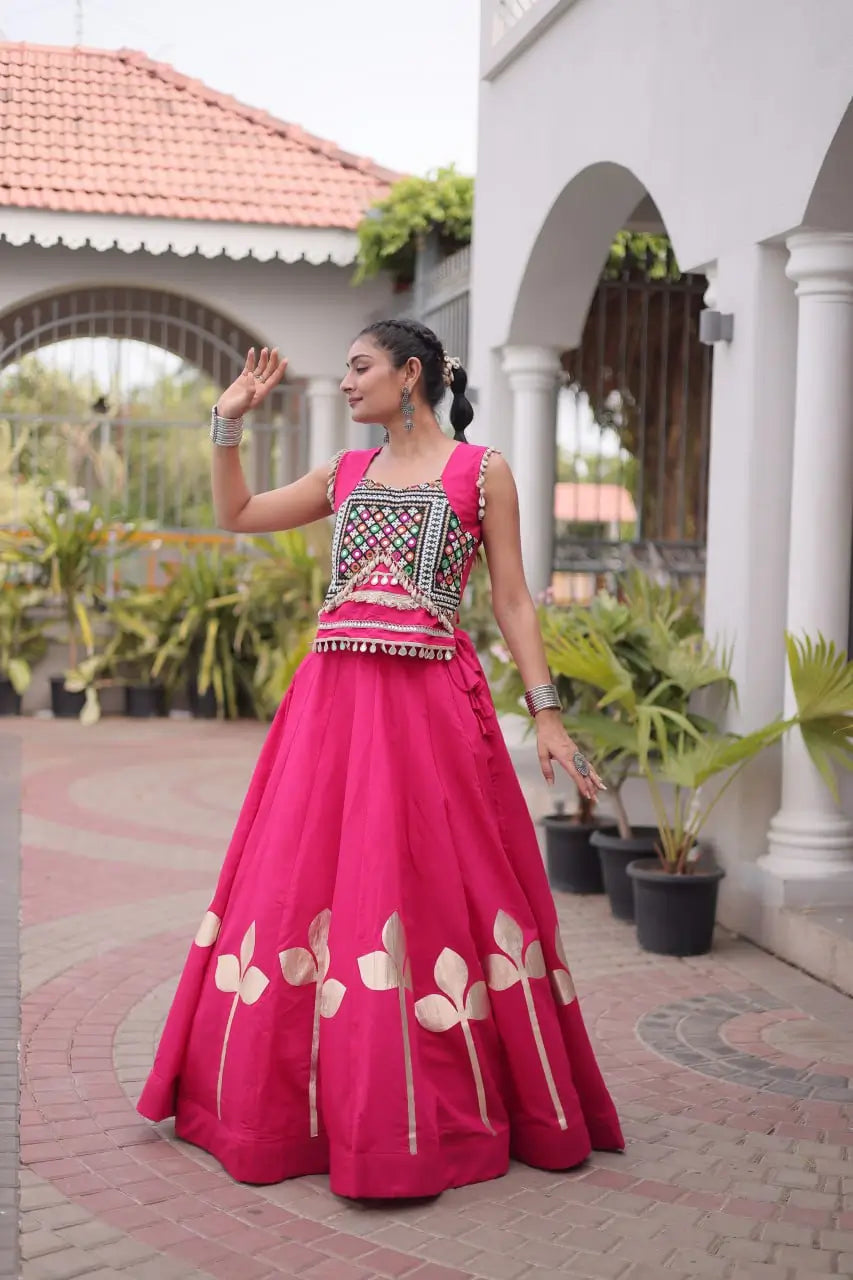 Gota Patti Mirror Crop Lehenga