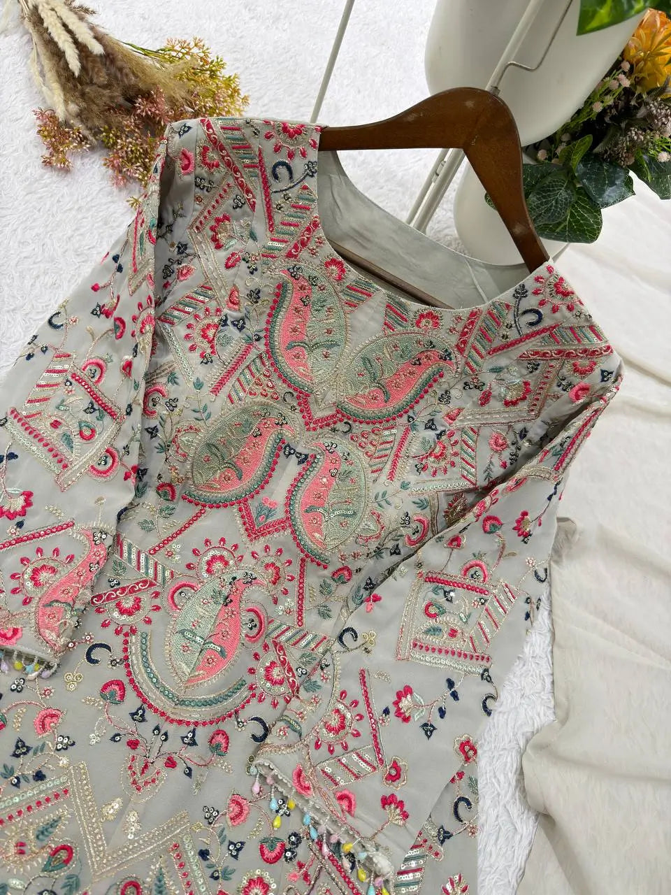 Grey Sequin Latkan Embroidered Kurta