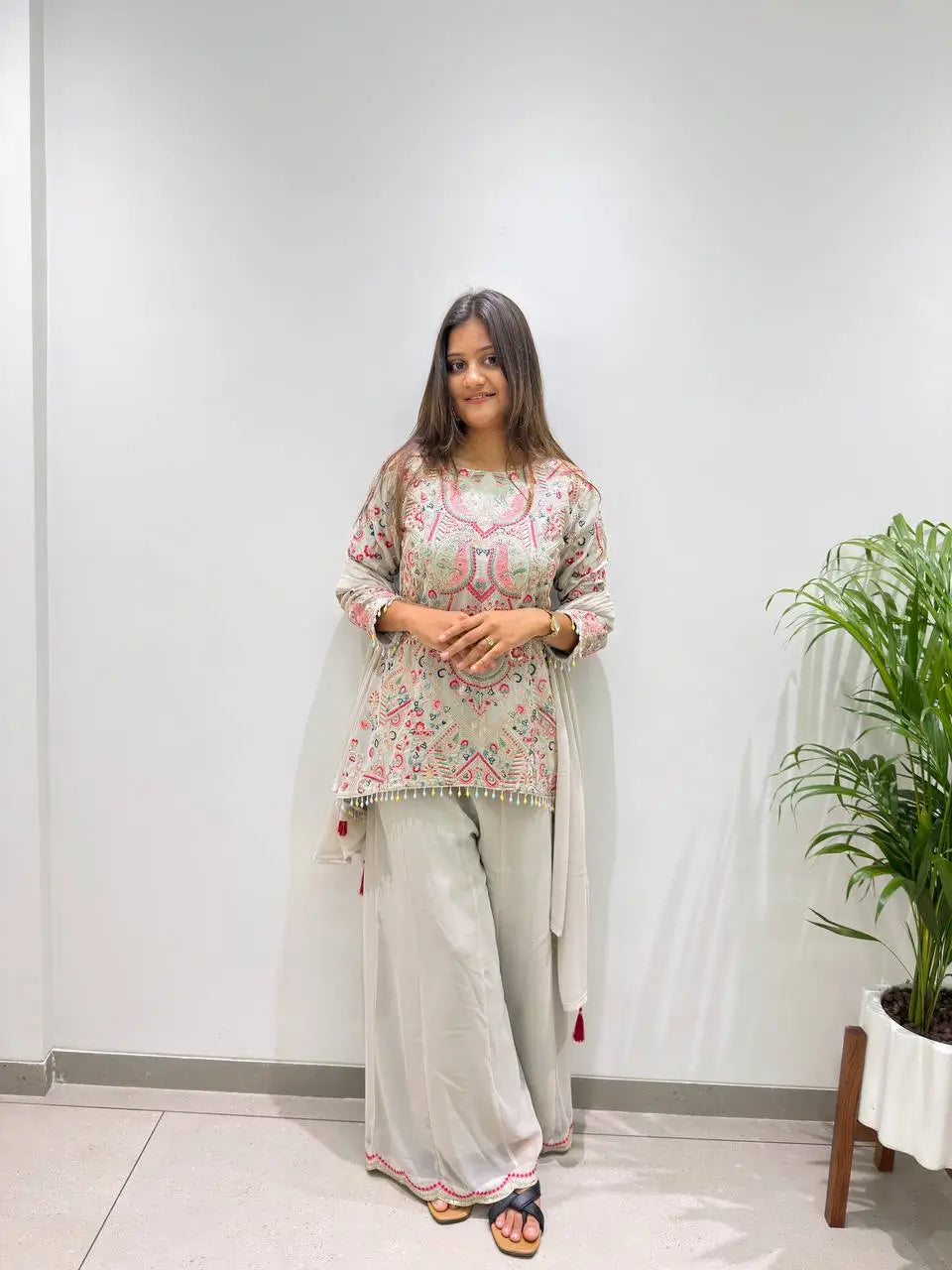 Grey Sequin Latkan Embroidered Kurta
