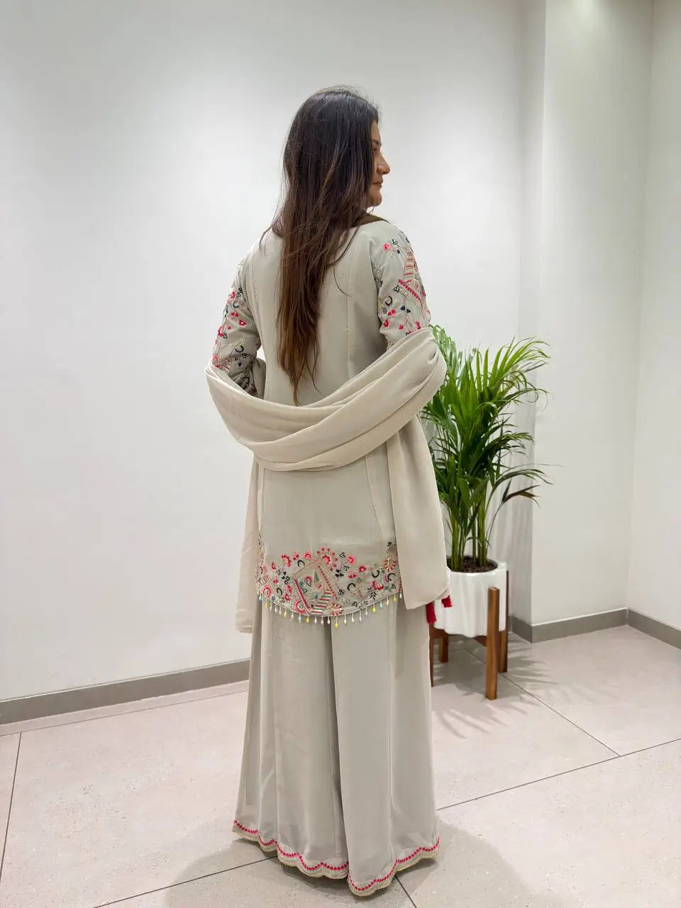 Grey Sequin Latkan Embroidered Kurta