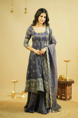 Heavy Shimmer Silk Embroidered Suit with Lehenga & Dupatta – Wedding & Partywear