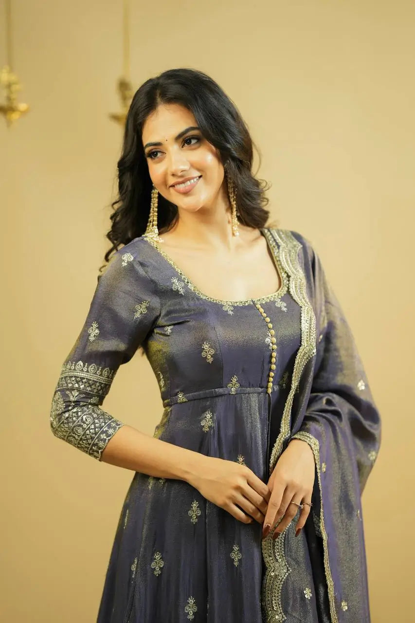 Heavy Shimmer Silk Embroidered Suit with Lehenga & Dupatta – Wedding & Partywear