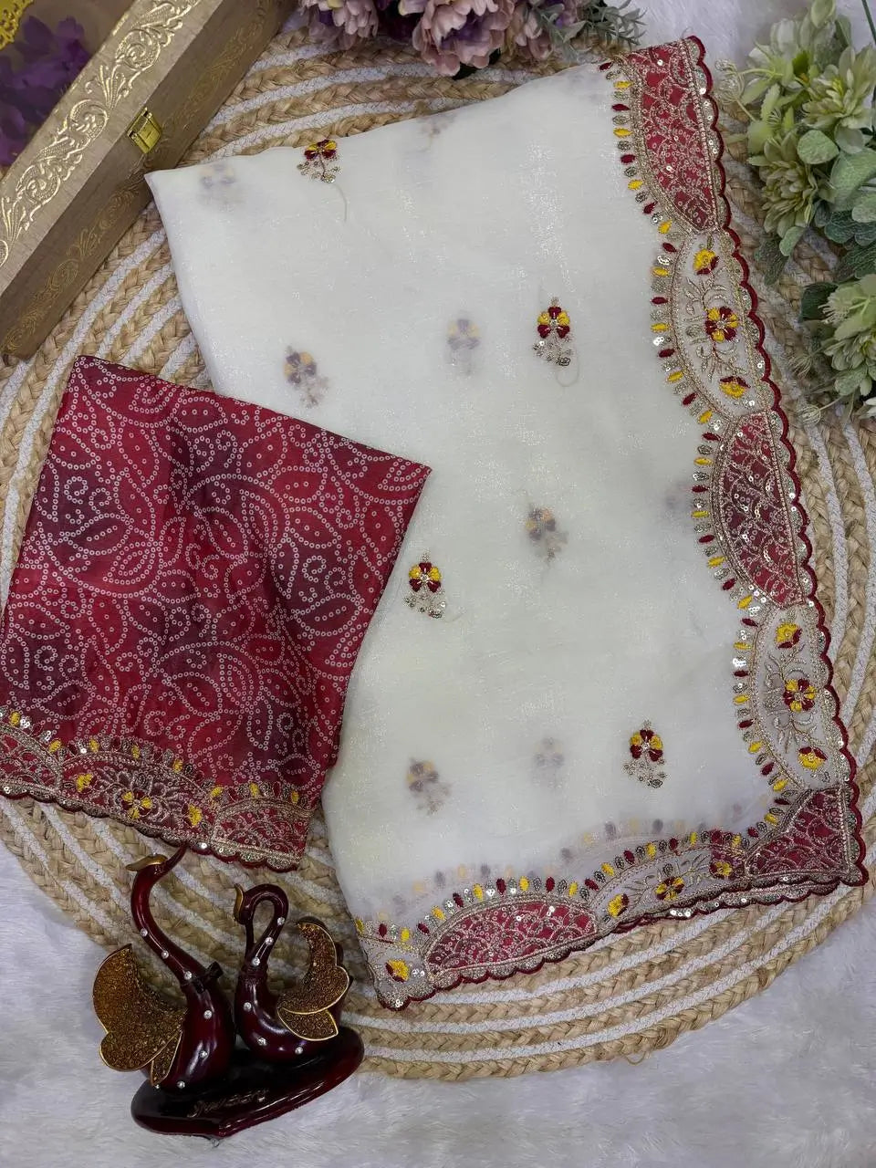 Ivory Applique Scallop Saree