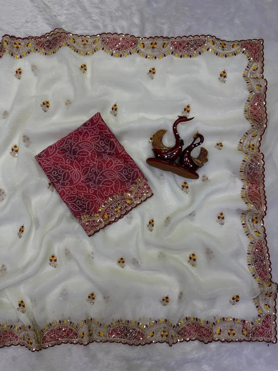 Ivory Applique Scallop Saree