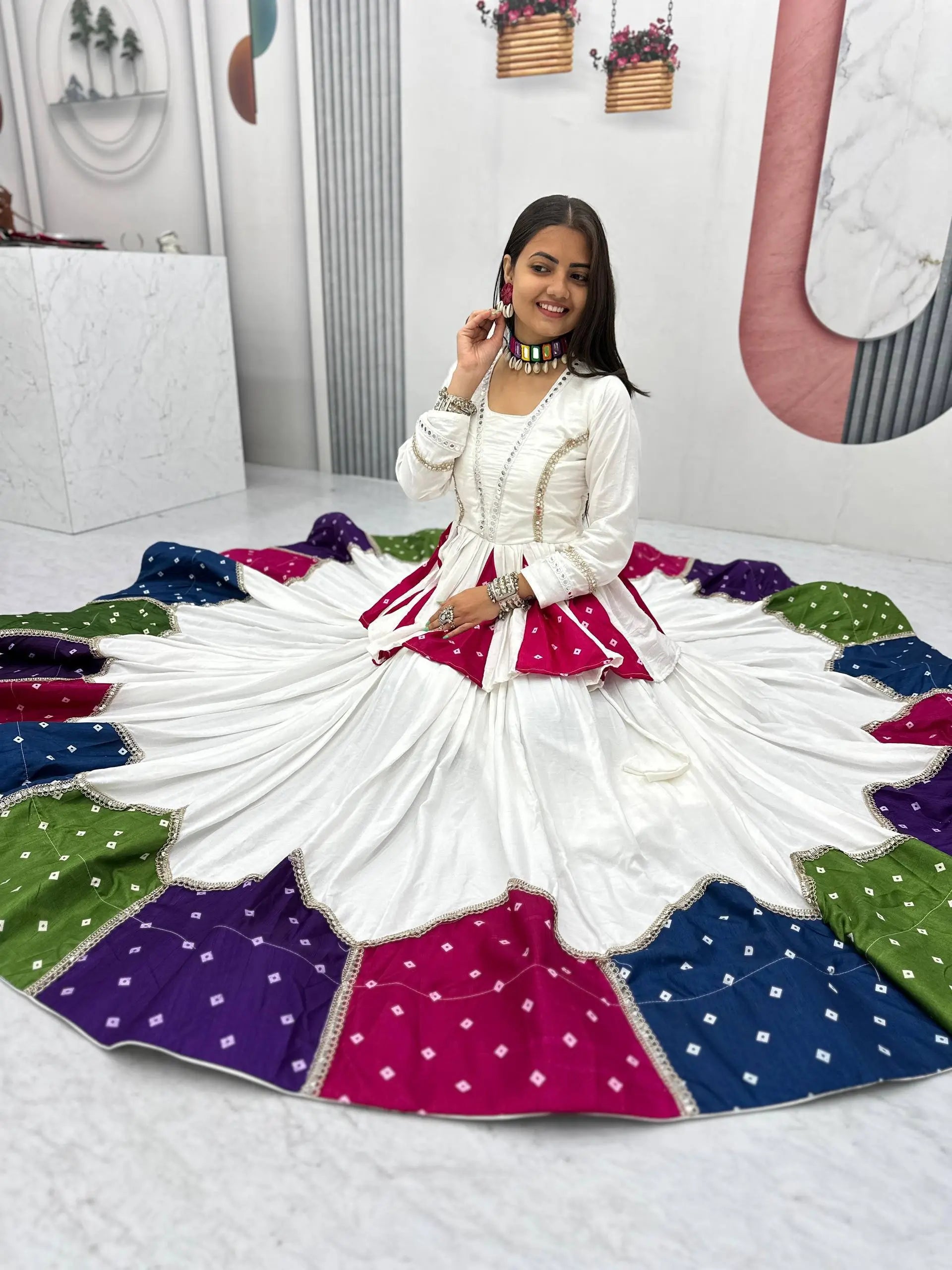 Ivory Bandhani Kediyu Lehenga