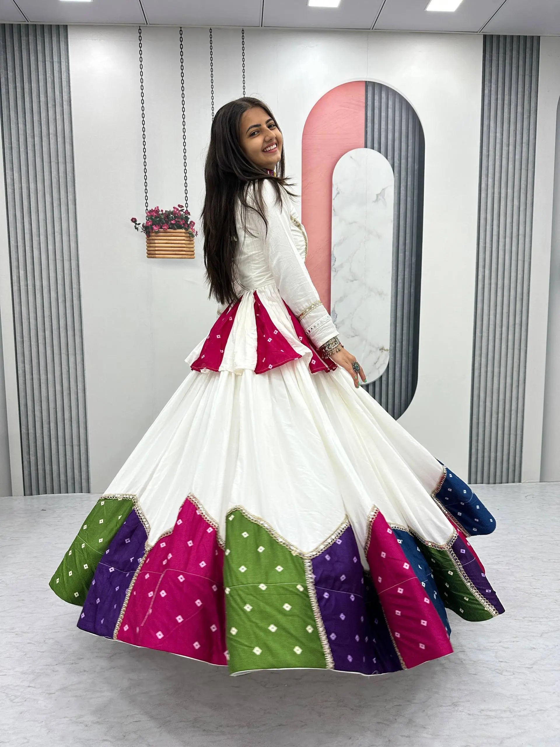 Ivory Bandhani Kediyu Lehenga