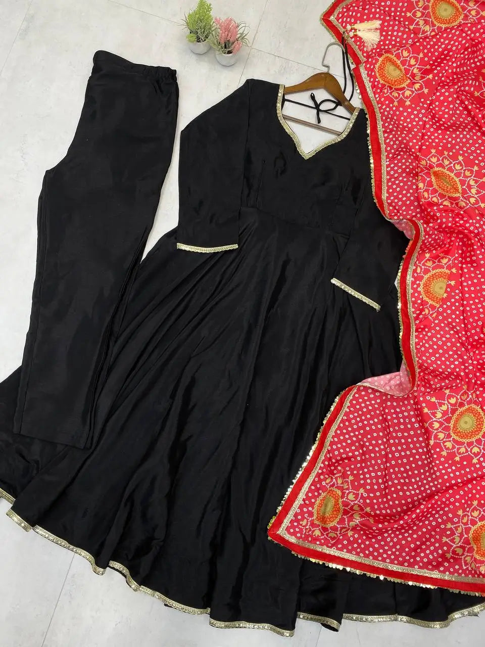 Ivory Chinon Kurti Pant Set with Printed Dupatta