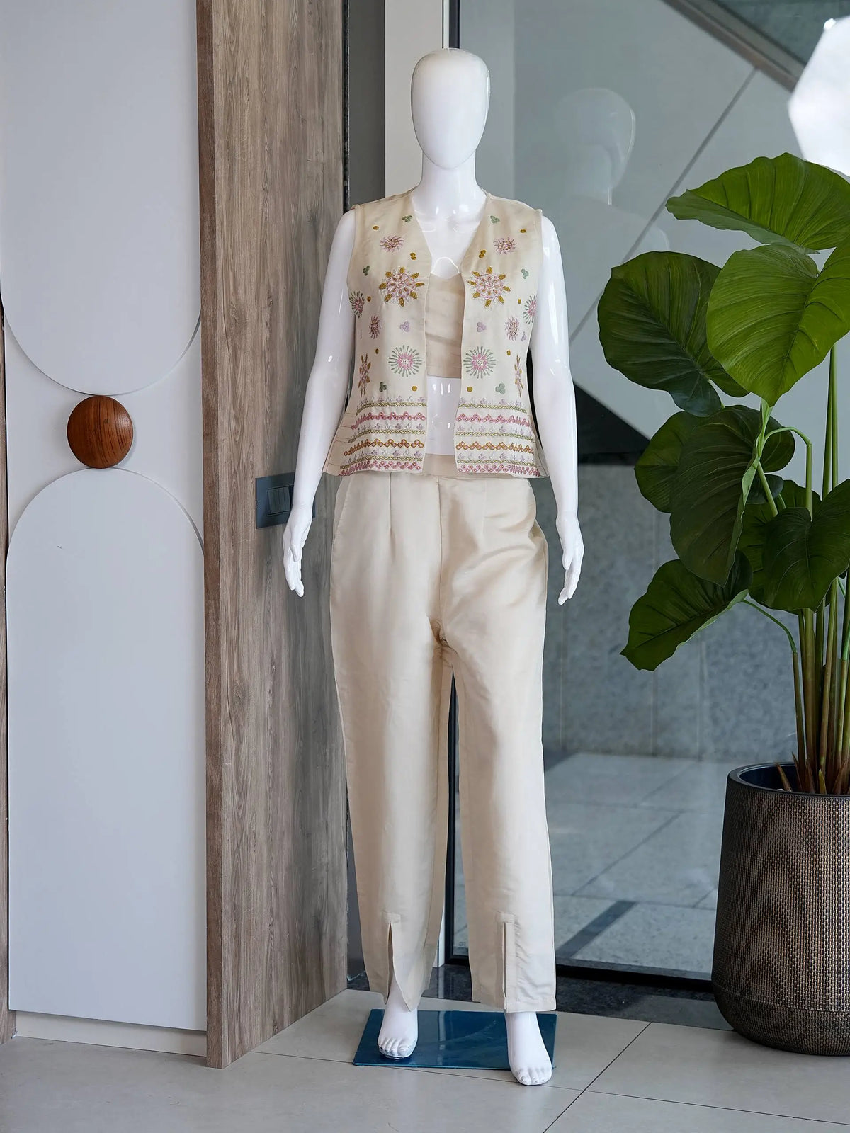 Ivory Floral Vest Co-ord