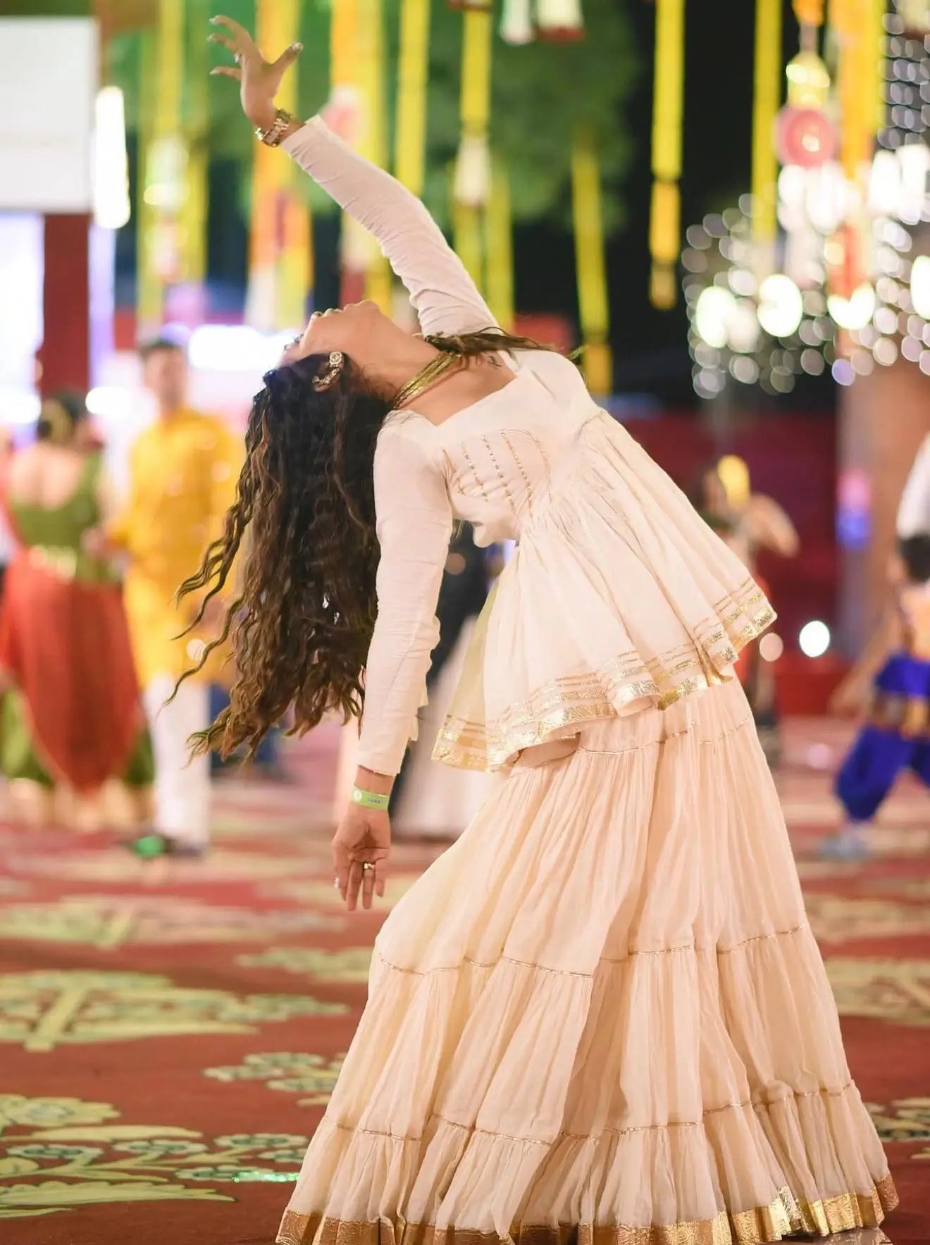 Ivory Gota Kediyu Lehenga Set