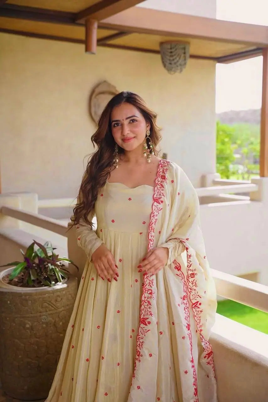 Ivory Rose Embroidered Anarkali